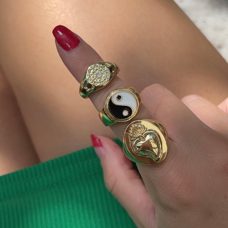 Yin yang ring  Image 4