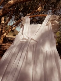 Image 5 of Linen Lace and Emboidery Fitted Apron Large Aus 14-16