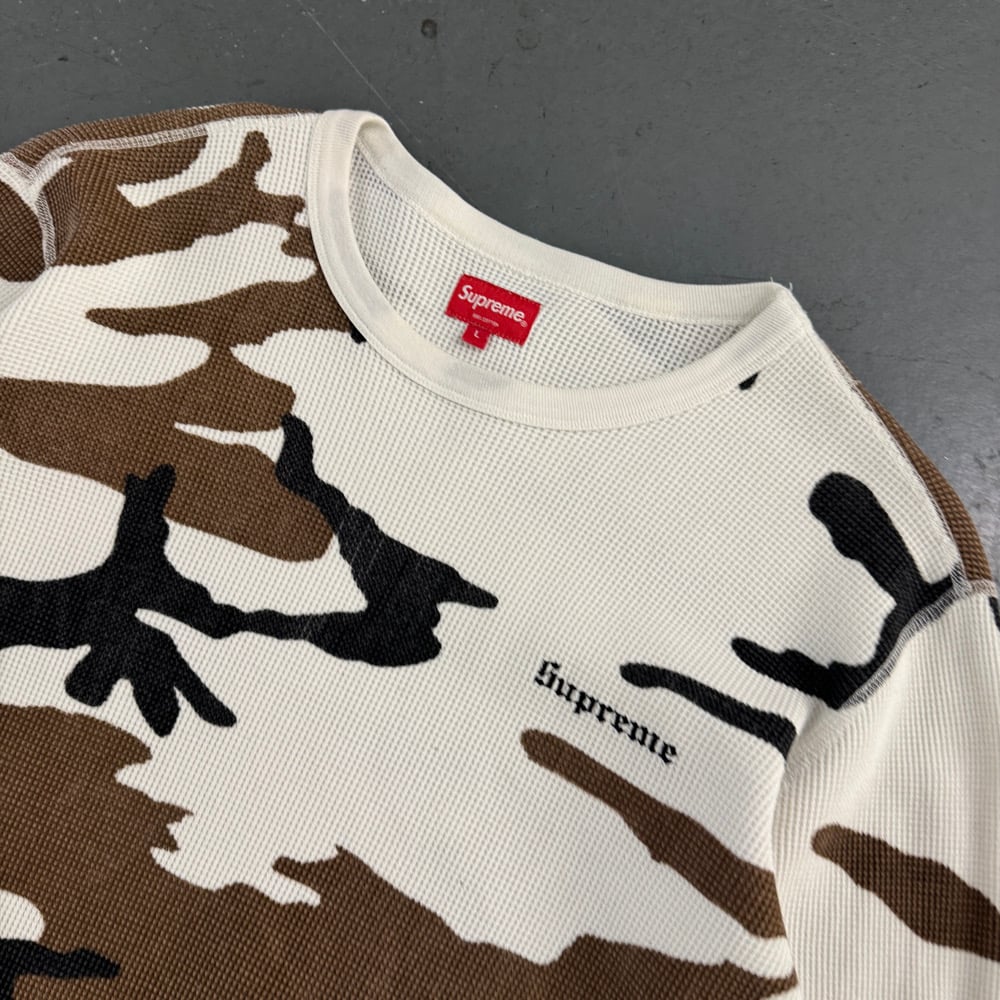 FW19 Supreme Camo Waffle Knit Sweatshirt, size large | Gone