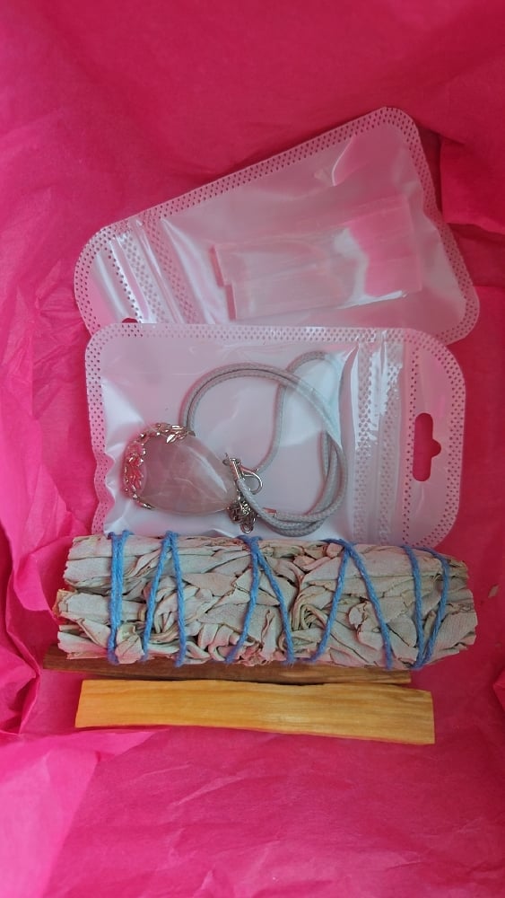 Image of Vibes intentional love box! 