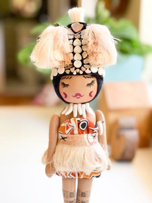 Image of SAMOAN TAUPOU ART DOLL SMALL