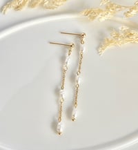 Image 3 of Hanging Chain & Pearls Earrings