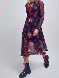 Image 4 of VESTIDO MIDI ROSAS TUL