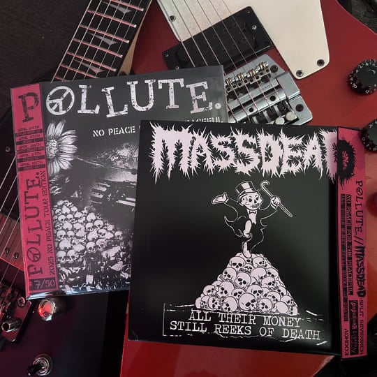 Massdead / Pollute “split” 7” Lathe /50