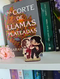 Image 2 of standee cassian y nesta 