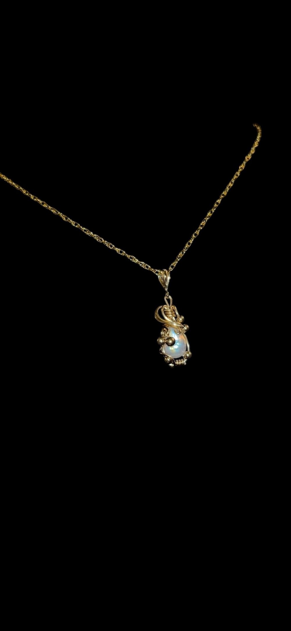 ⟢ Nova necklace ⟣