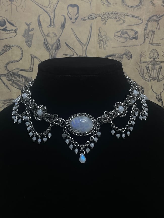 Magic Moonstone Chainmail Choker 