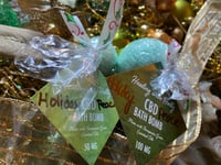 Image 1 of Hemp infused holiday bath bombs 