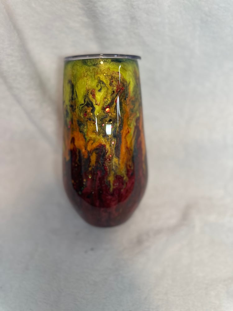 Image of 17oz Wine Stemmy Black Base