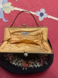 Image 4 of MADE IN DETROIT medium 1950s heirloom wreath needlepoint purse in midnight 
