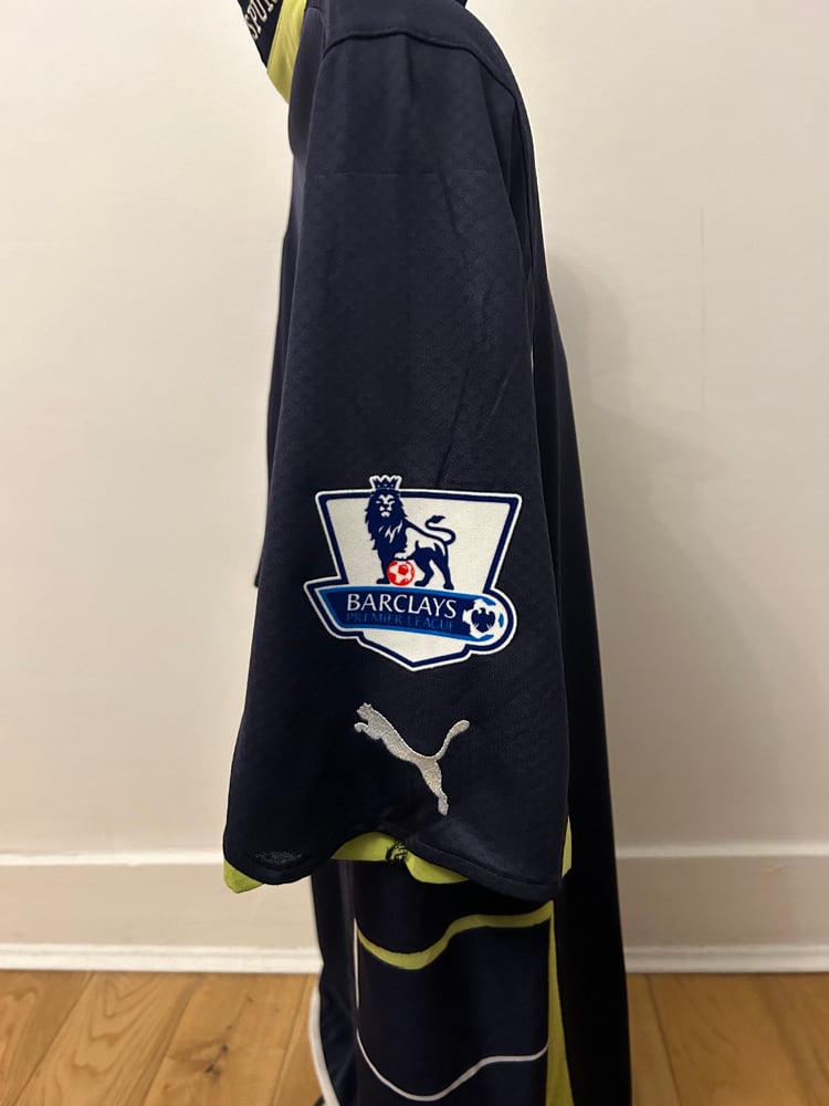 Image of Tottenham Hotspur “MODRIĆ 14” 2010/11 Third Shirt + PL patches (XL)