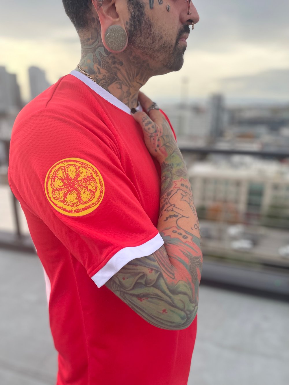 *LEFTOVER* Roses x United jersey