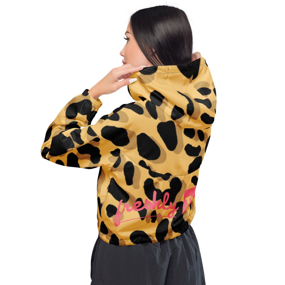 Womens Cheetah breaker