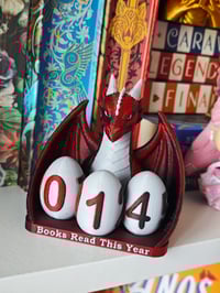 Image 1 of Contador de libros dragon rojo/negro