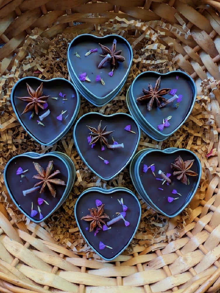 Image of Lilac Lavender Heart Tin Tealights