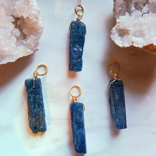 Kyanite 
