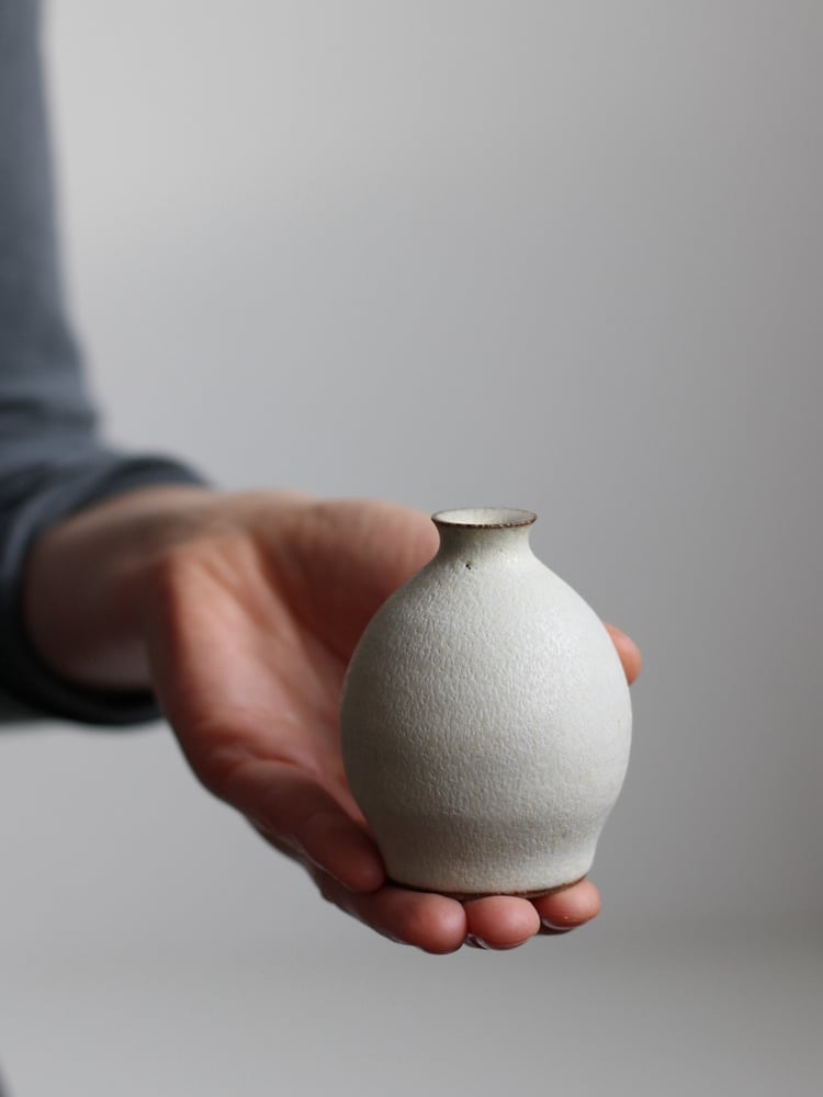 Image of mini vase 01