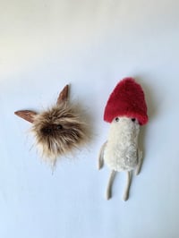 Image 1 of Fungey Town Folk and Fairyfluff finger puppet - Mud and Myce