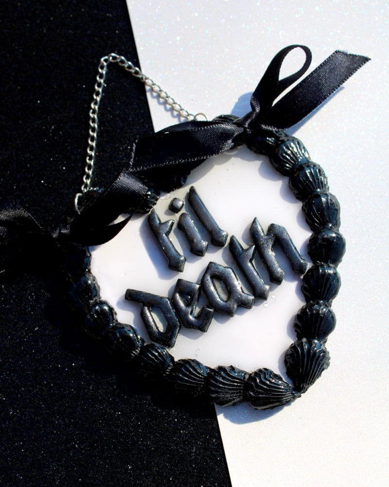 Image of White and Black VDay Wall Hanging