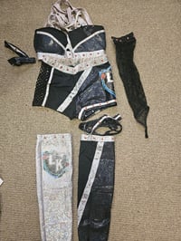 Image 2 of Worn Gear - Black