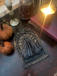 Image 8 of Ghost plaque - Halloween 2025 edition 