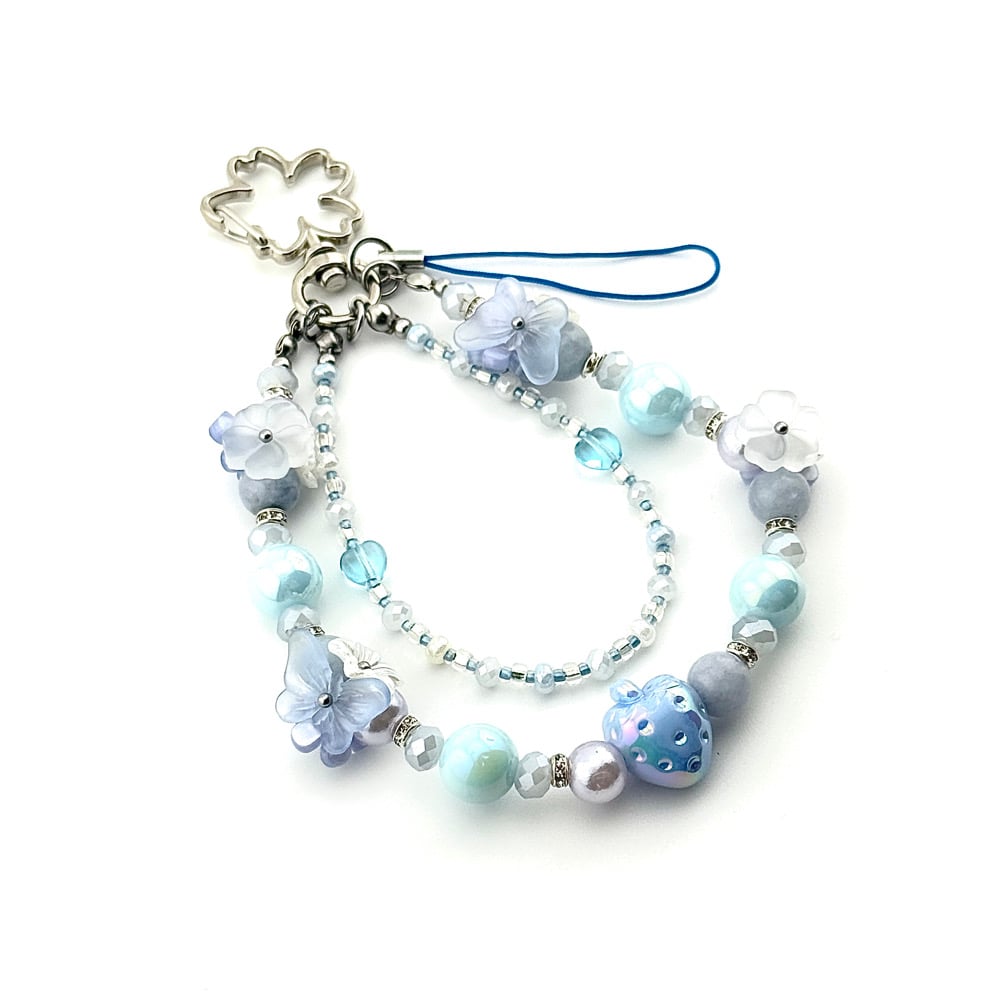 Image of Blue Berry Charm 