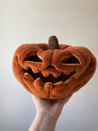 Image 7 of Spooky Wilted Pumpkin Plushie