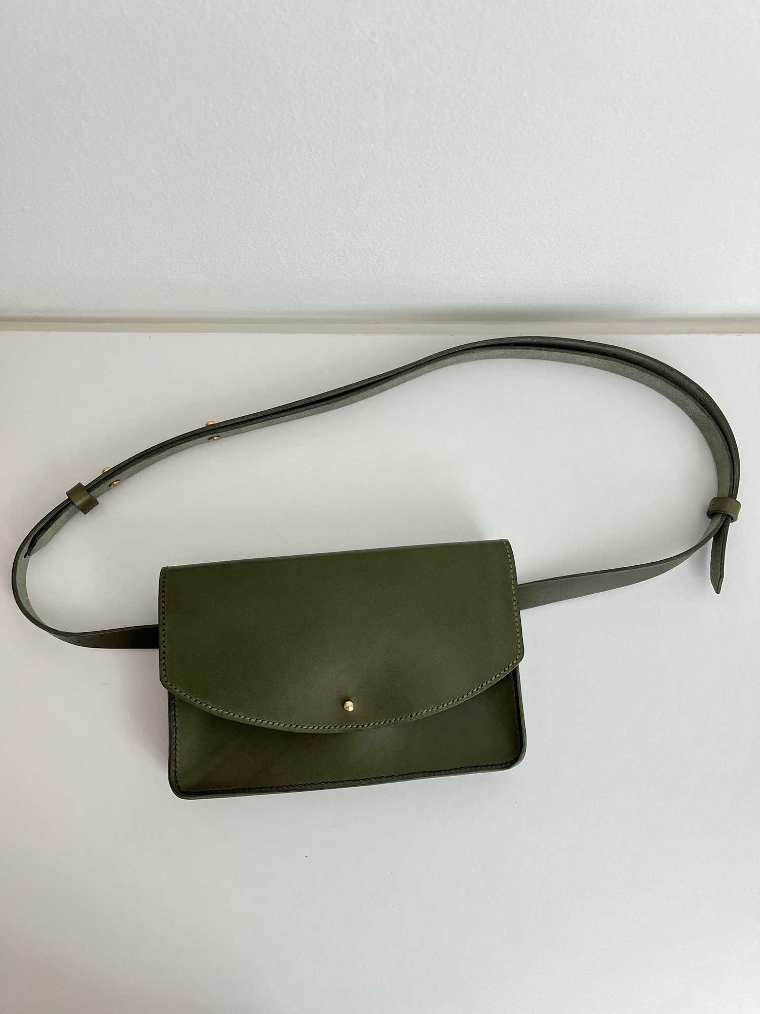 Image of Small Crossbody Bag (Olive)