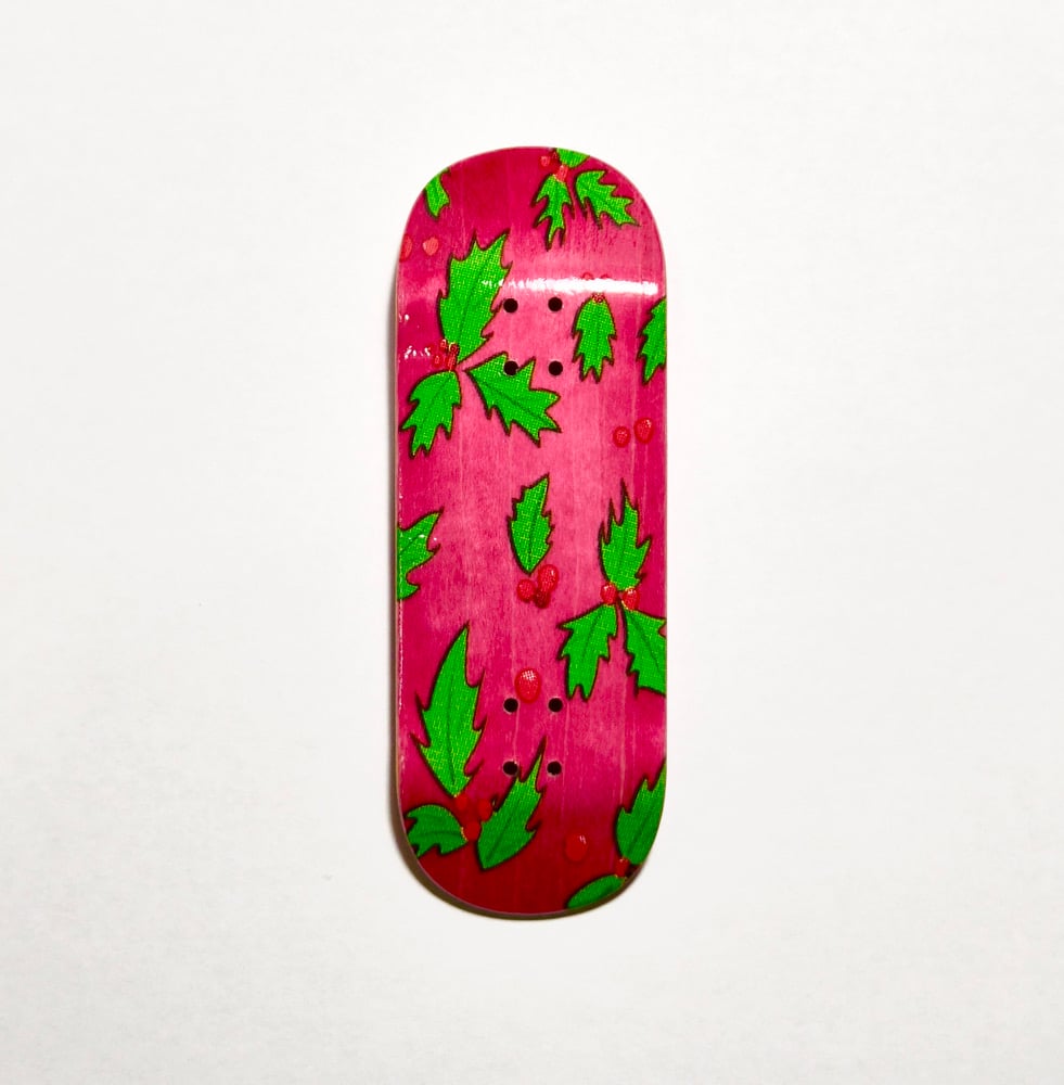 Image of Holly berries red graphic