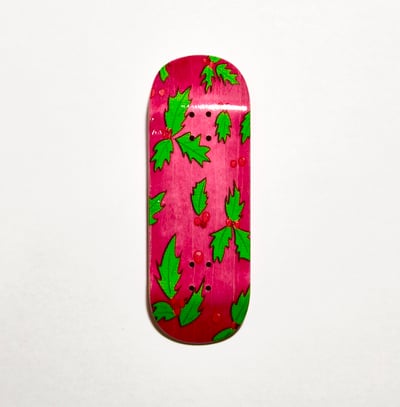 Image of Holly berries red graphic