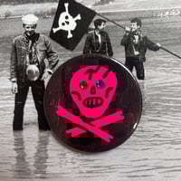 Image 1 of MAGIC SKULL 45MM BADGE