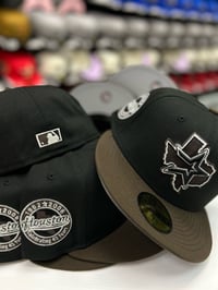 Image 1 of New Era 59Fifty Palomino Black/Walnut/ GLOW