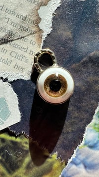 Image 5 of 14k gold glitter eye