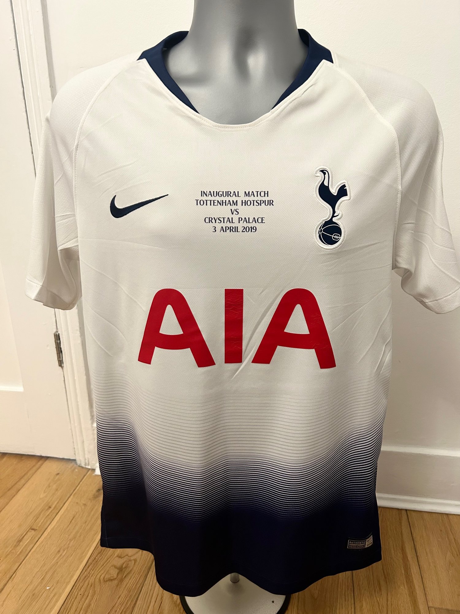 Image of Tottenham Hotspur “SON 7” 2018/19 Inaugural Home Shirt + PL patches (M) 