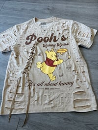 Medium Pooh lace destroyed 