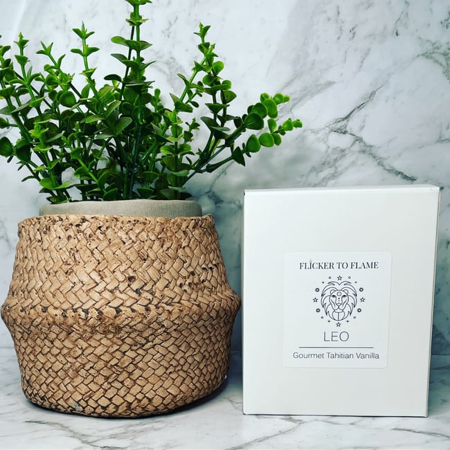 Zodiac Crystal Infused Candle 450g - LEO  **ONLY 10 AVAILABLE**