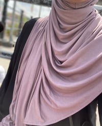 Image 4 of Tawadhu Instant jersey hijab - Mink