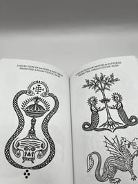 Image 7 of Patterns & Motifs From The Anglo Celtic Isles by Treubhan