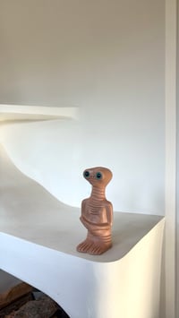Image 2 of Figurine E. T. L’extraterrestre 