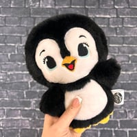 Image 1 of MUNCHKIN- Tux