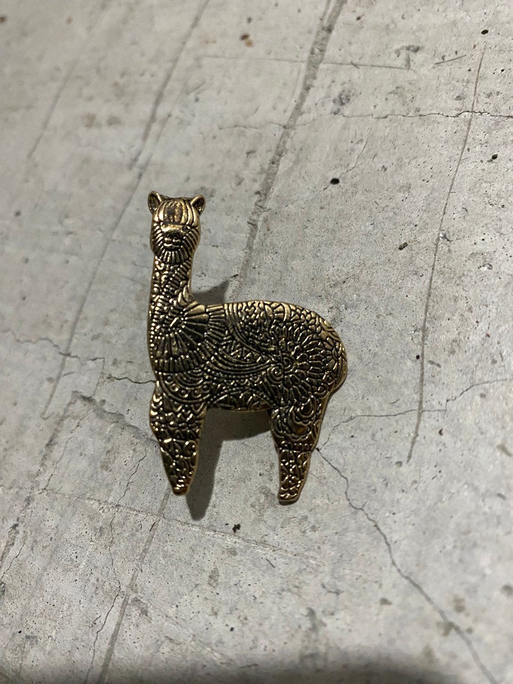 LLAMA | LAPEL PIN