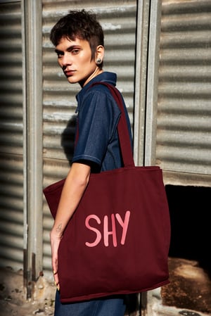 Image of Shy tote