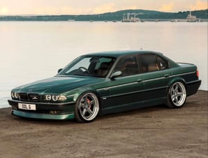Image of KUWTB Kustoms E38 740i Vermont Green by @MyCarsMyWay