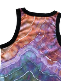 Image 7 of XL Ladies Fitted Knit Contrast Tank in Earthy Geode Ice Dye