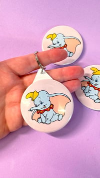 Image 2 of Dumbo Keyring/Badge/Magnet/Mirror