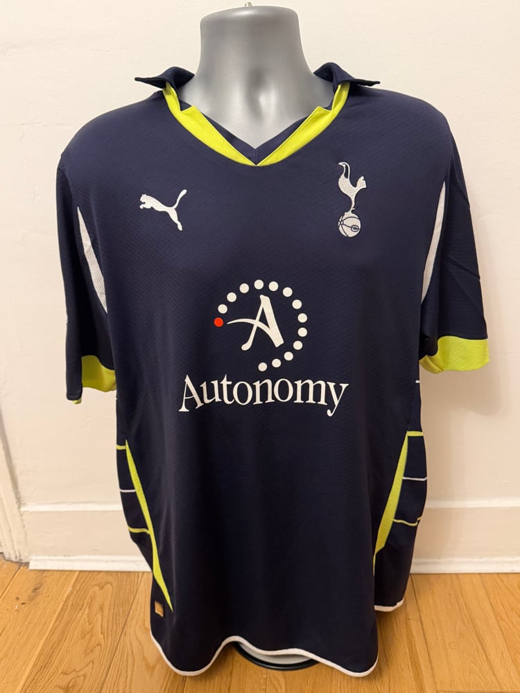 Image of PRE ORDER: Tottenham Hotspur “DEFOE 18” 2010/11 Third Shirt + PL patches (L)