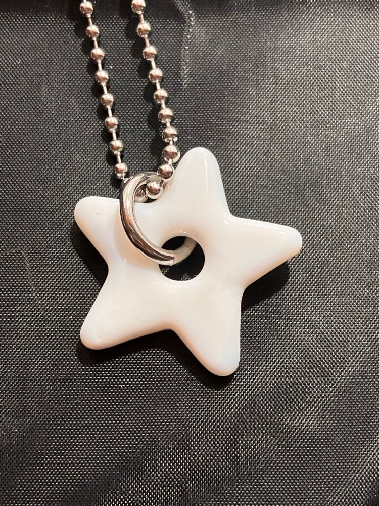 Image of lotus white star