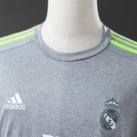 Image 4 of Real Madrid Retro 15/16 Third Jersey