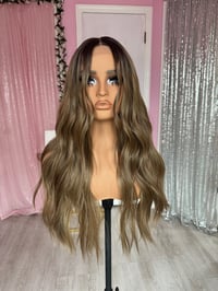 Image 1 of Sand brown wig luxury 