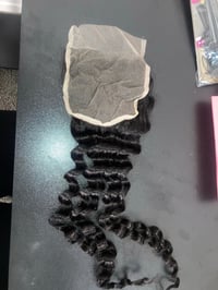 Image 2 of 18 inch deep wave 4x4 closure 